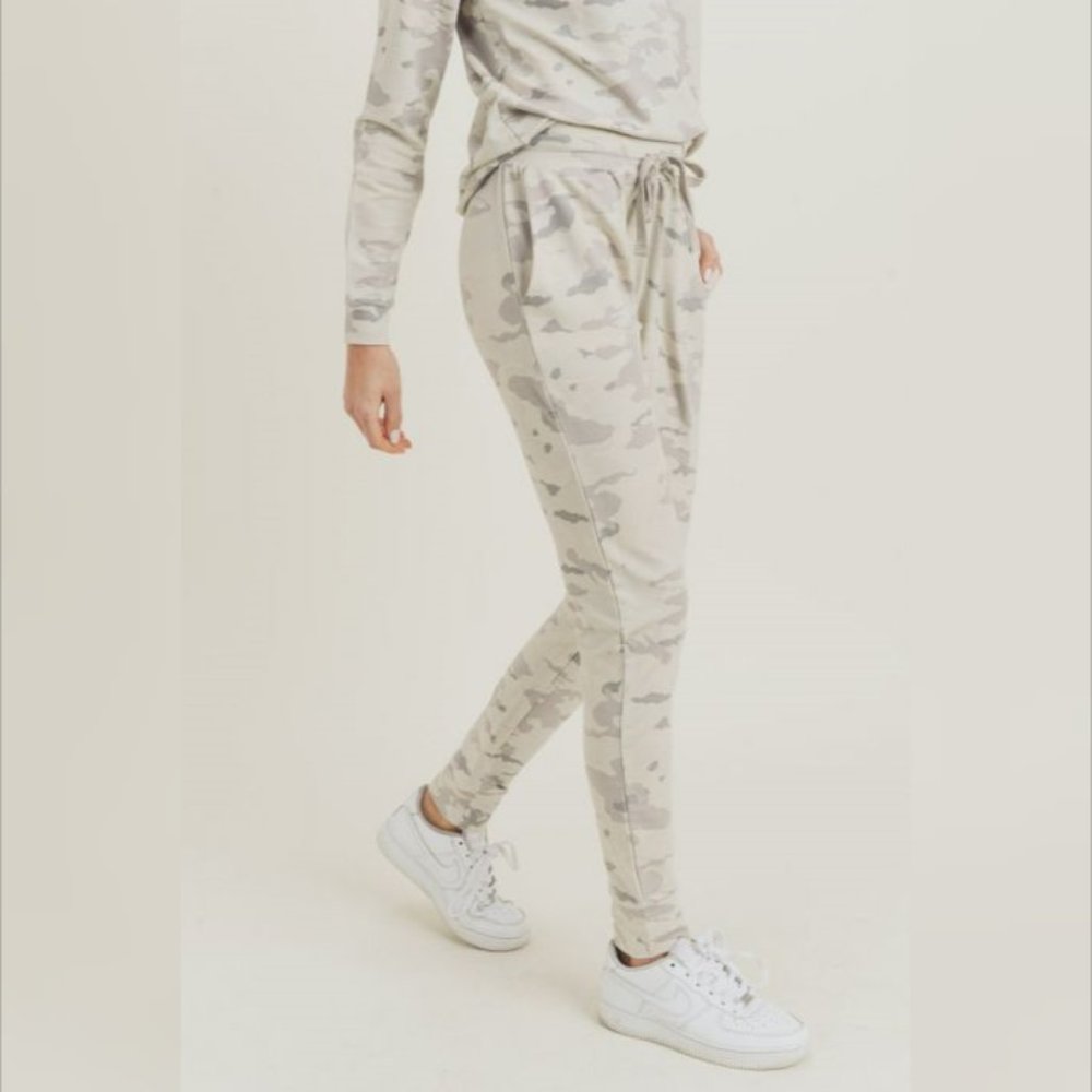 Snow Camo Drawstring Joggers - Picture 2 of 6